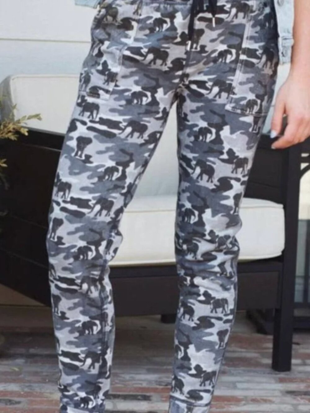 IVORY ELLA Camo Slim Fit Jogger Pants Gray Olive Distressed Pull On Drawstring